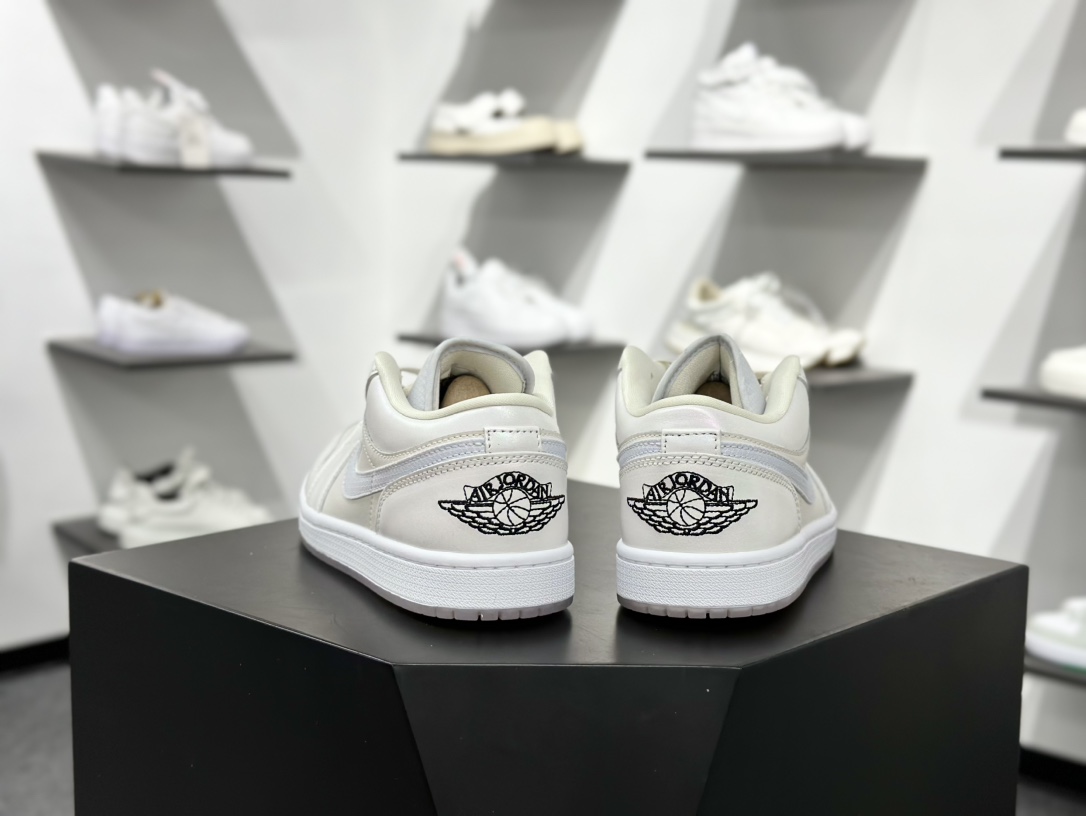 Air Jordan AJ1 Low 低帮 CNY 蛇年限定 HF4080-001