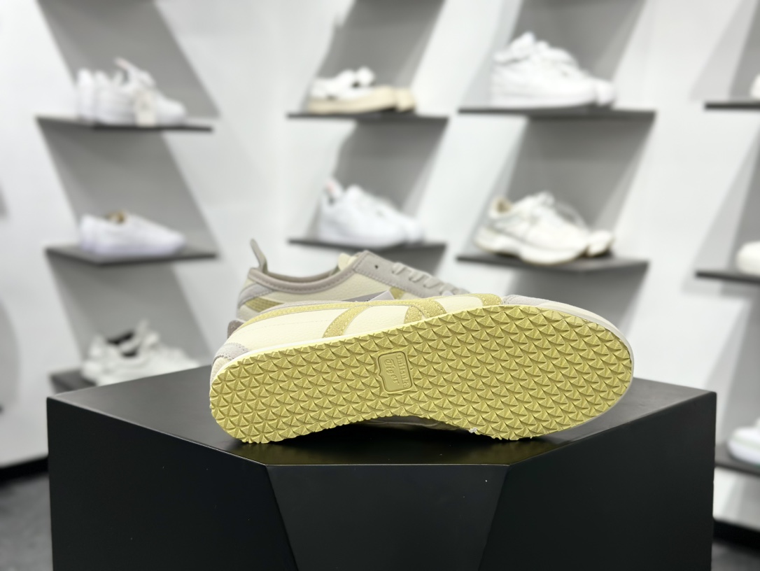 Onitsuka Tiger Mexico 66 SLIP-ON 搭单品 板鞋 1183B391-103