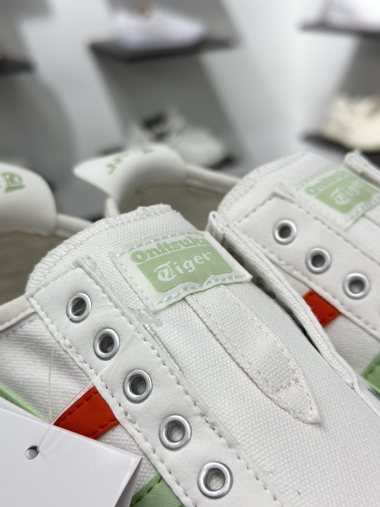 Onitsuka Tiger Mexico 66 SLIP-ON 搭单品 板鞋 1183A360-129