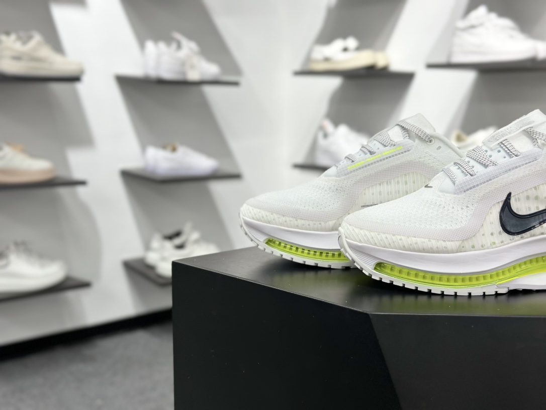 Nike Pegasus Premium ”Persian Violet”顶级飞马系列低帮慢跑鞋“淡紫蓝黑” HQ2592-004