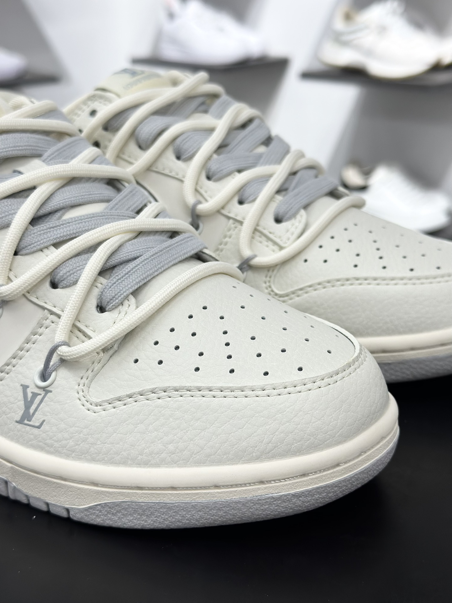 Nike Air Force 1‘07 Low LV联名 深蓝底抽绳 空军一号低帮休闲板鞋 DM6868-092