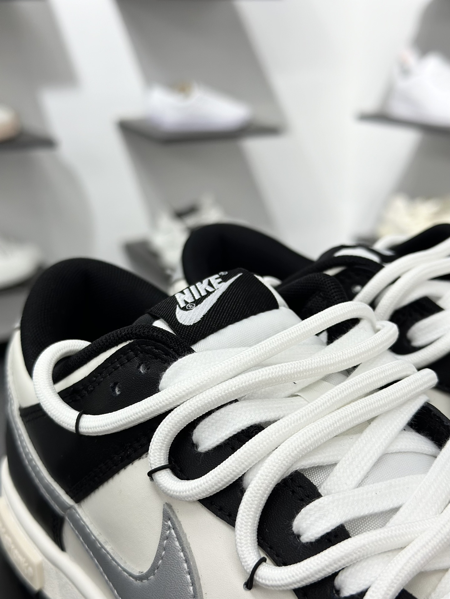 Nike SB Dunk Low XX黑白银 解构抽绳鞋带 DD1391-100