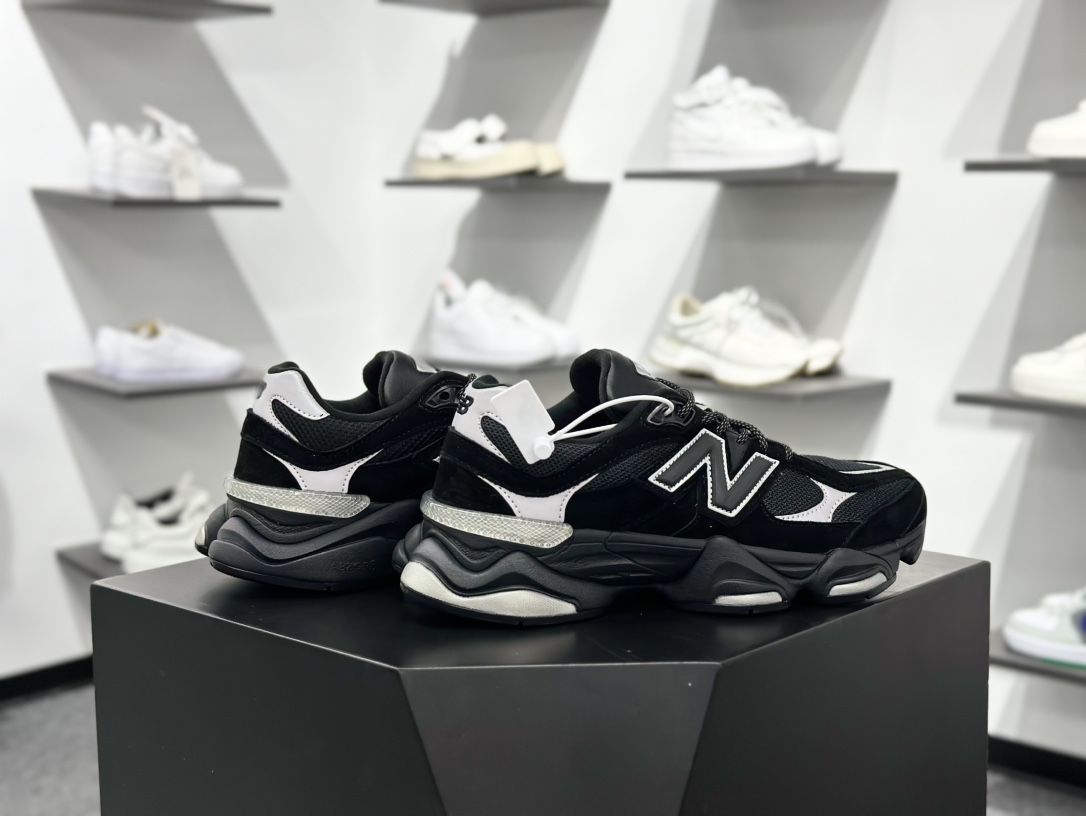 New Balance NB9060 联名款 复古休闲运动慢跑鞋 黑白色 U9060FOS