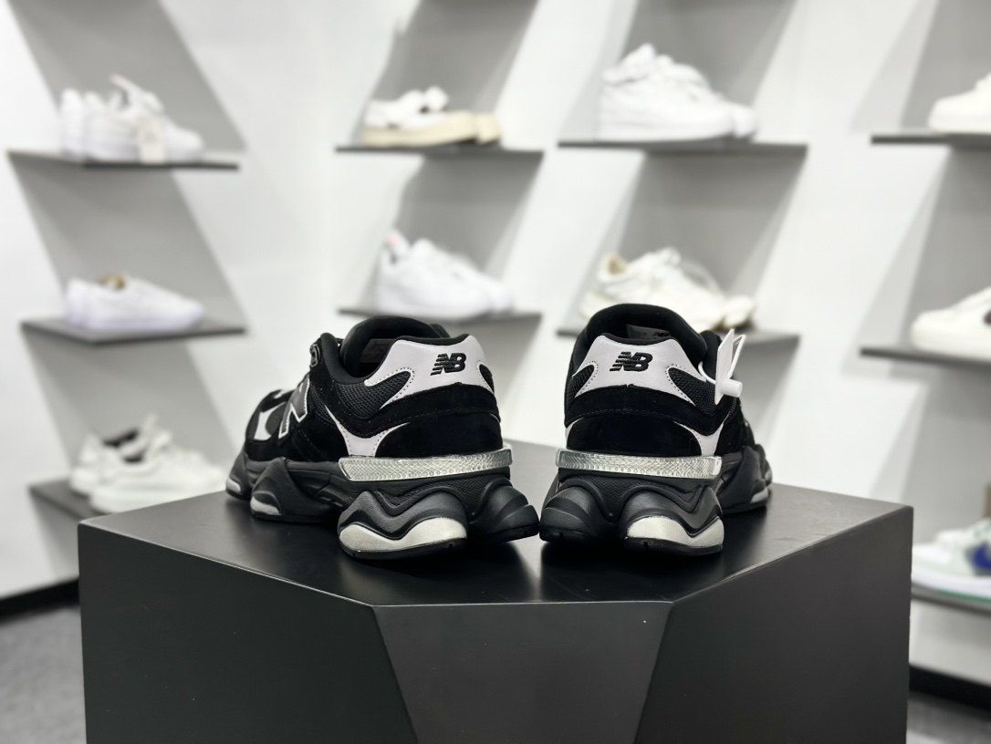 New Balance NB9060 联名款 复古休闲运动慢跑鞋 黑白色 U9060FOS