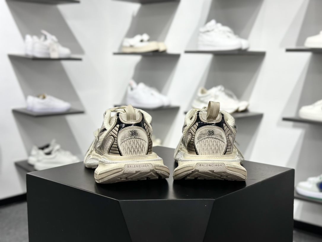 Balenciaga巴黎世家 Runner2.0 灰银色 779066WRNNY1180