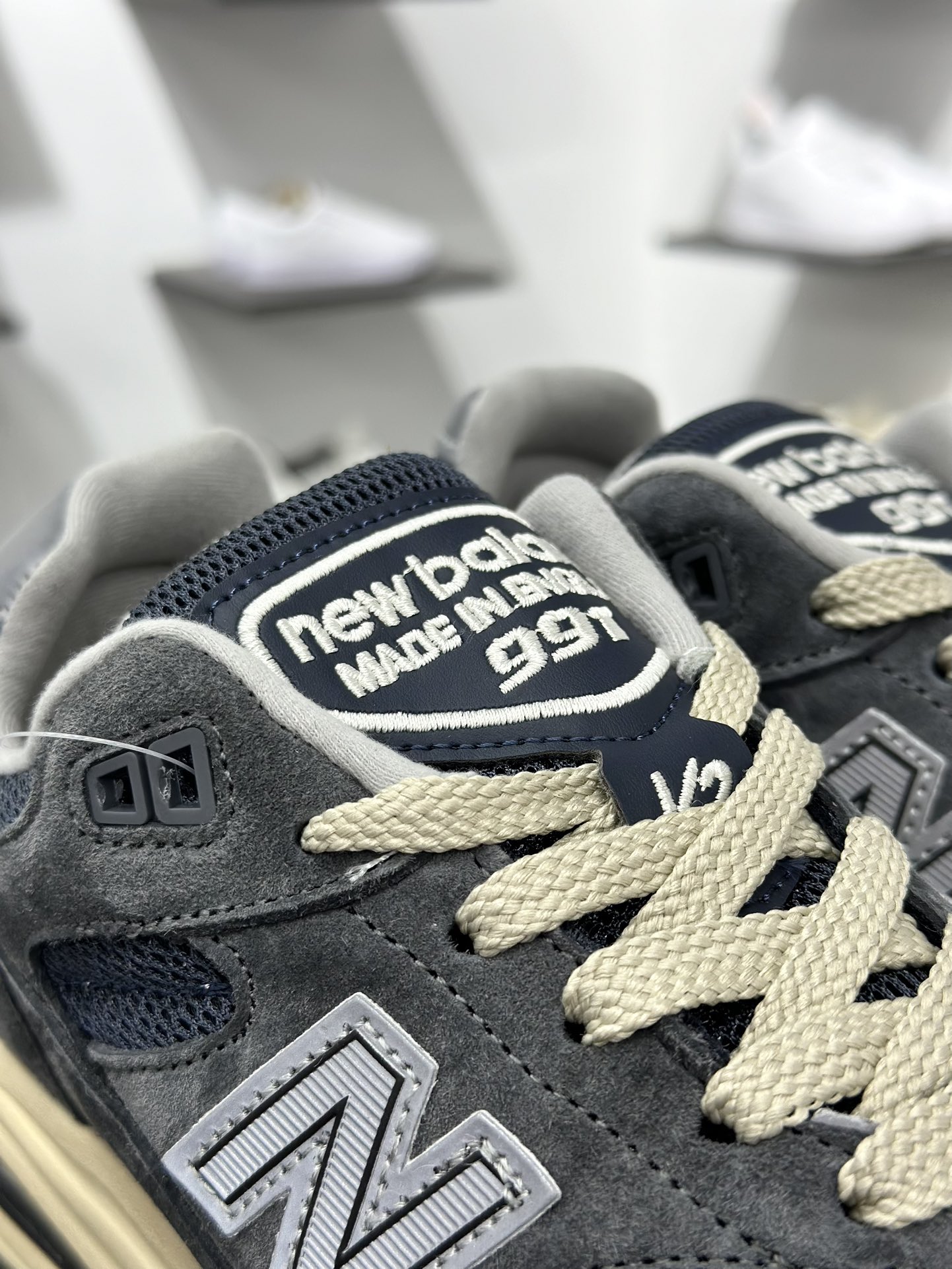 New Balance 991 V2系列英产血统 复古单品宝藏老爹鞋款 U991GG2