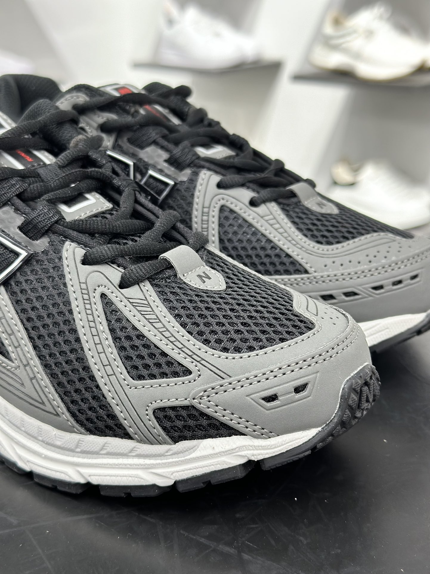 New Balance 1906系列复古老爹风休闲运动慢跑鞋 U1906RCB