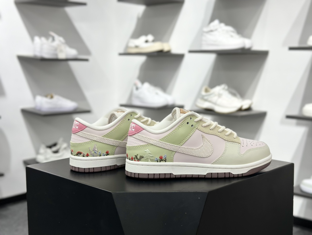 NIKE SB Dunk Low IB8876-661