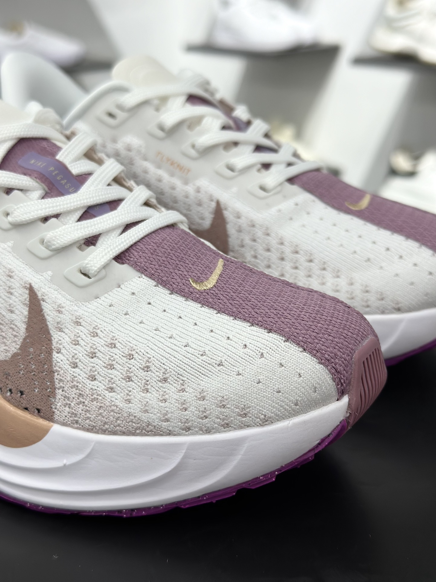 耐克Nike Air Zoom Pegasus Plus”Road in Blue”飞马慢跑鞋 FQ7261-108 耐克Nike Air Zoom Pegasus Plus”Road in Blue”飞马慢跑鞋 FQ7261-108