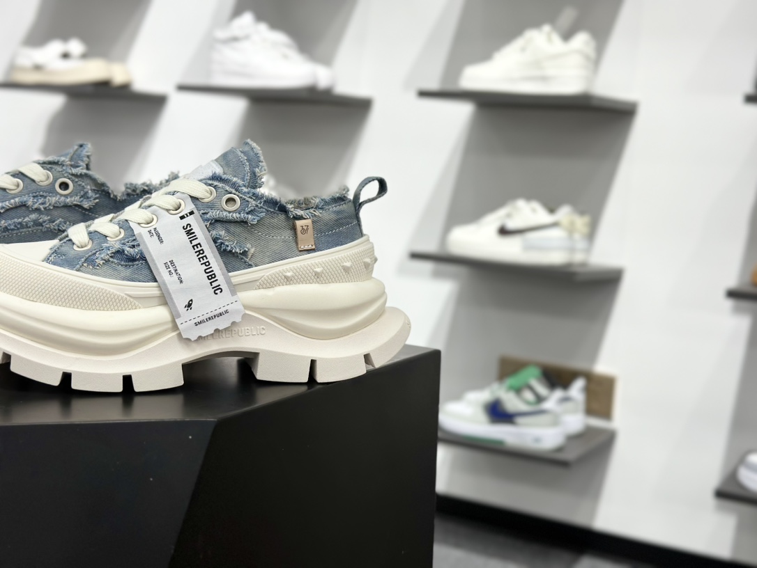 SMILEREPUBLIC SMILE QUEEN CLASSIC LOWS.SP 开口笑2.0系列松糕厚底增高低帮运动鞋“牛仔蓝流苏须边” SR25SS001
