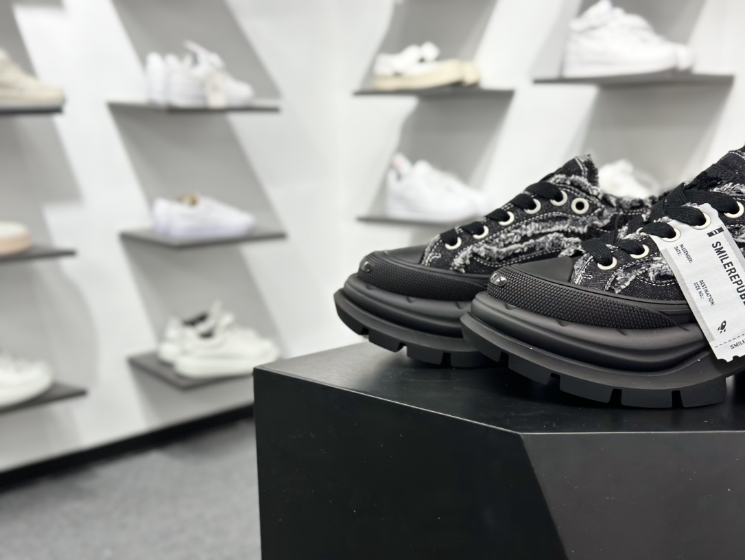SMILEREPUBLIC SMILE QUEEN CLASSIC LOWS.SP 开口笑2.0系列松糕厚底增高低帮运动鞋“牛仔黑流苏须边”SR20240106001