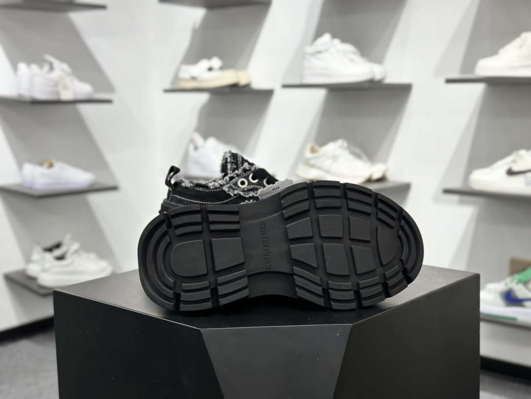 SMILEREPUBLIC SMILE QUEEN CLASSIC LOWS.SP 开口笑2.0系列松糕厚底增高低帮运动鞋“牛仔黑流苏须边”SR20240106001