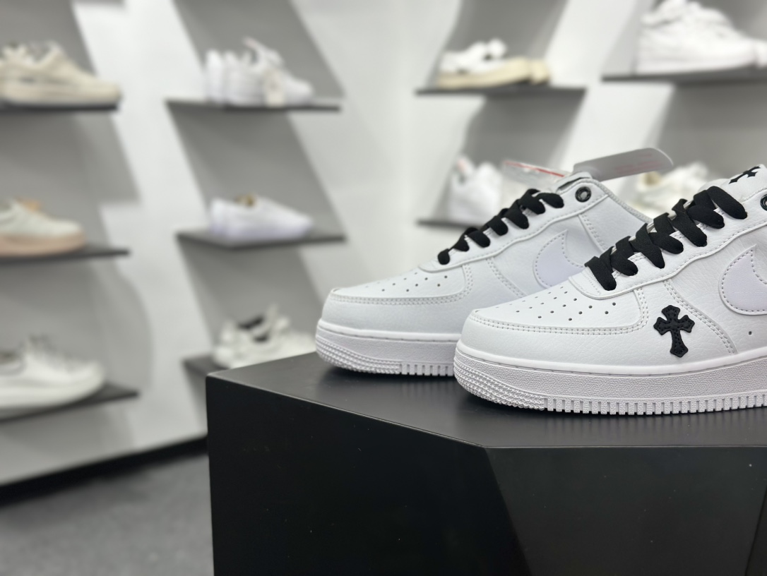 220 Nike Air Force 1 Low 07 白黑十字架