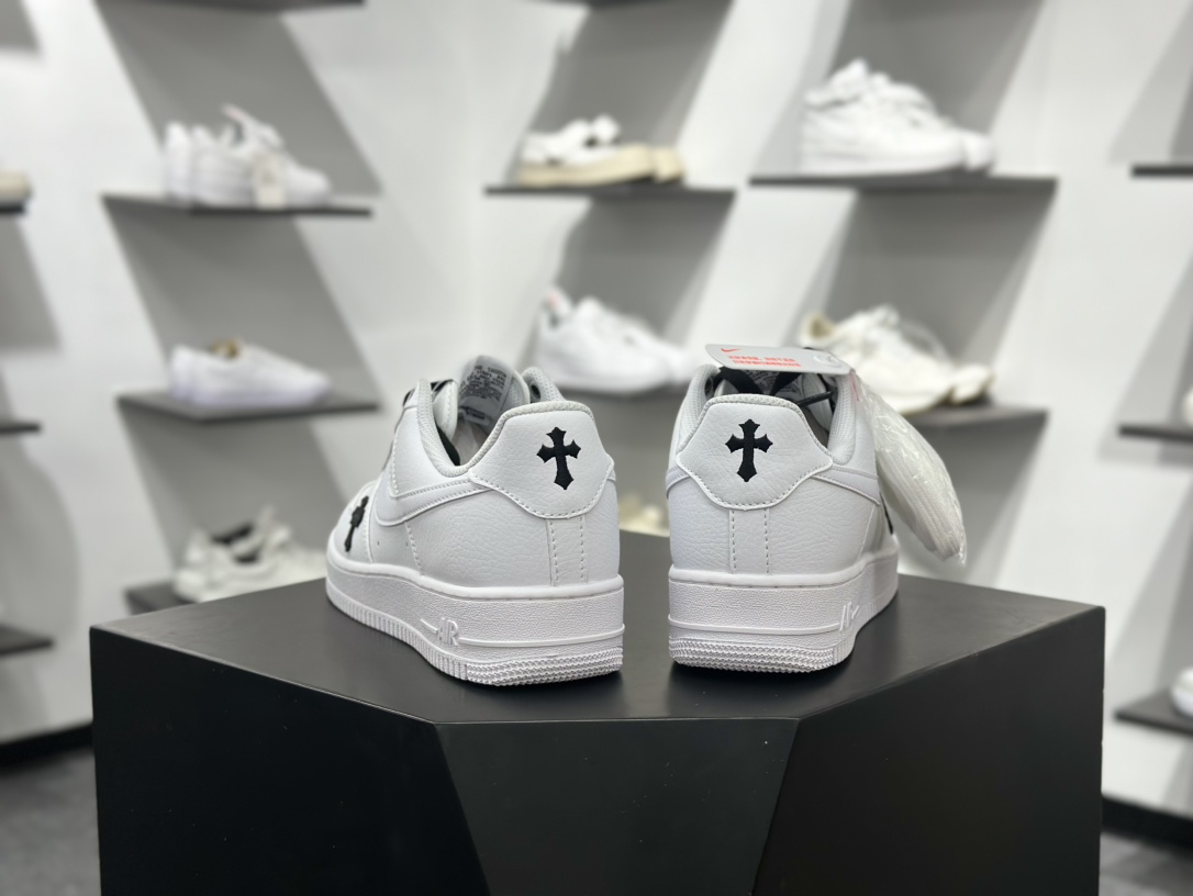 220 Nike Air Force 1 Low 07 白黑十字架