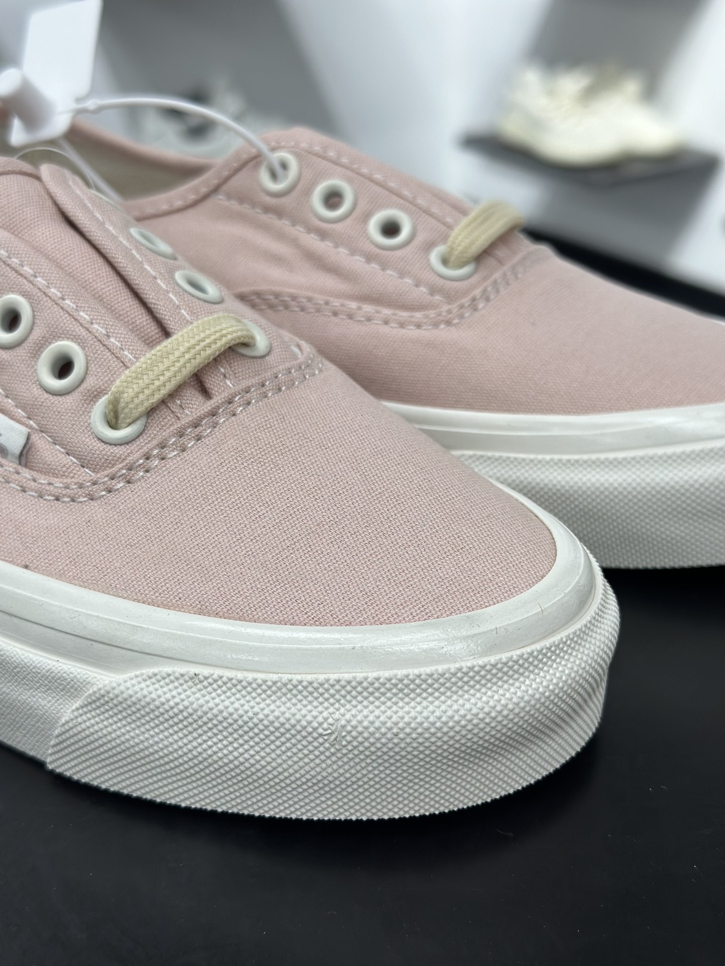 130 范斯Vans Vault OG Authentic Era LX”Black/Beige Paisley”安纳海姆低帮系带板鞋“帆布粉白” VN000D4YFBM