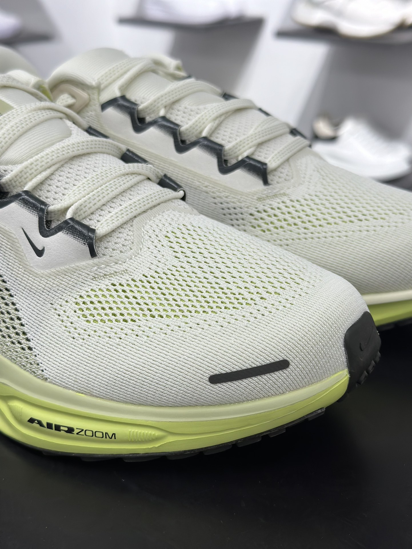 180 Nk Air Zoom Pegasus 41 耐克网面透气轻便耐磨跑鞋 FD2722-109