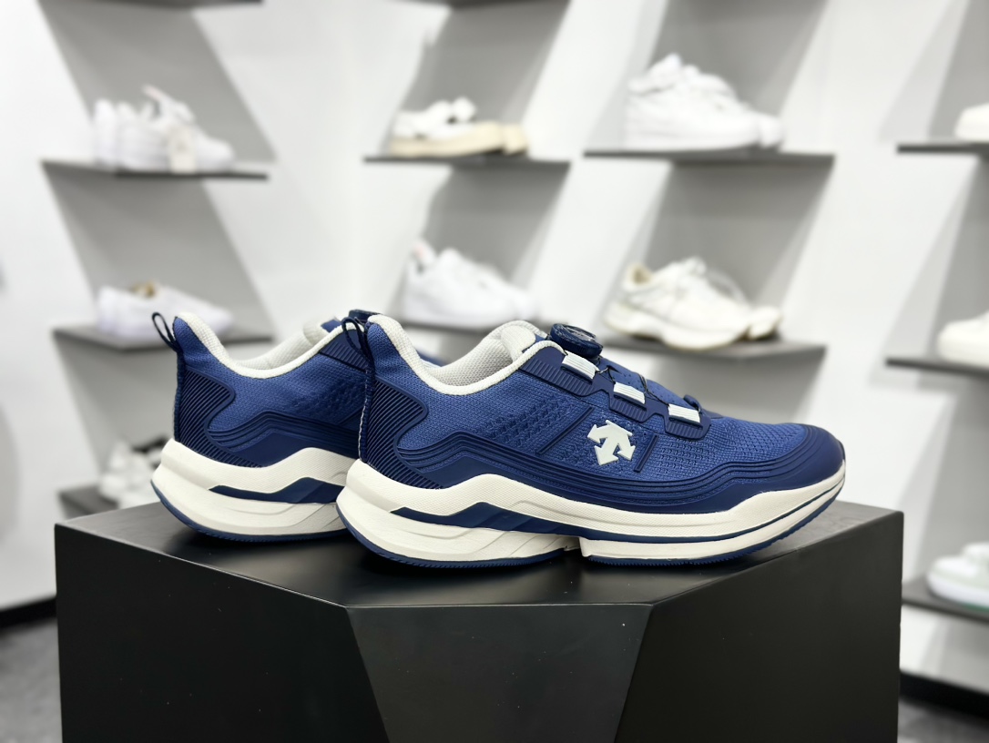 350 DESCENTE Terrain D 迪桑特舒适柔软防滑耐磨低帮生活休闲跑鞋