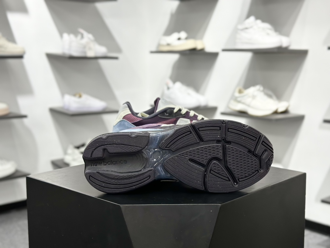 220 New Balance NB2010系列 新百伦经典复古休闲运动板鞋 U2010KTC