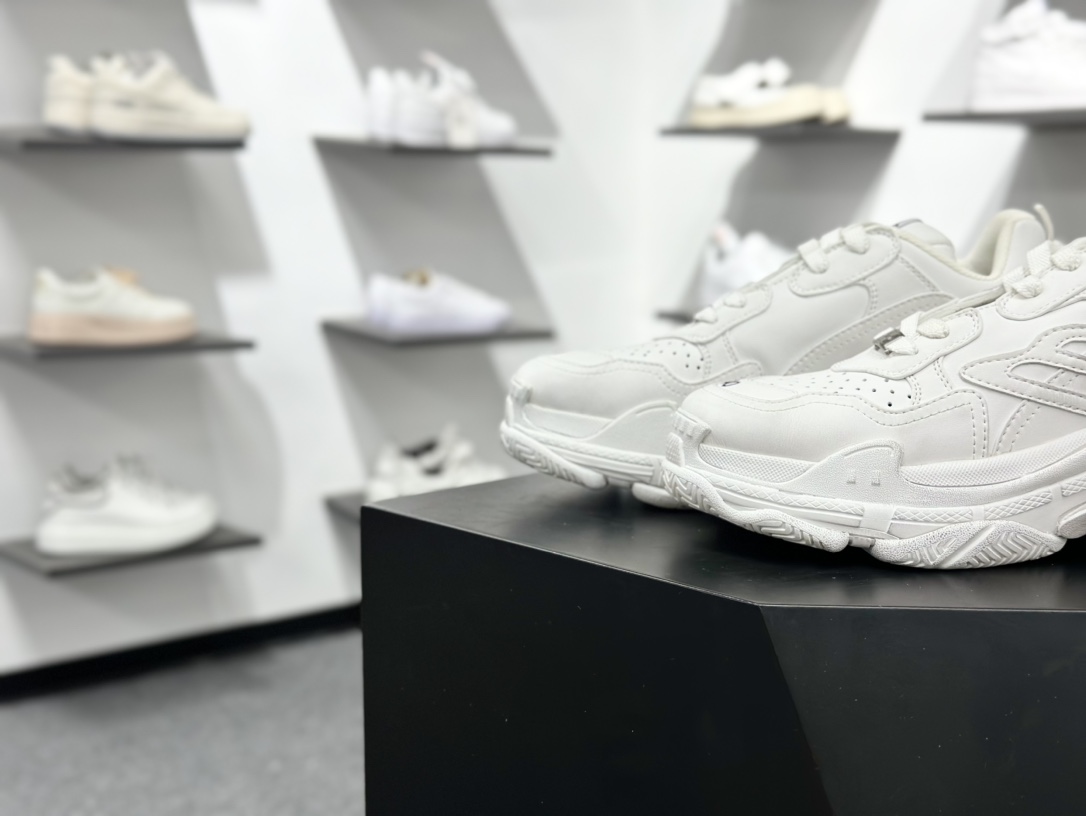 400 Balenciaga Triple S Trainers Sneaker”Beige/Red Black/LOGO”三倍增系列低帮老爹鞋-Chinese UA Cheap High Quatity Brand Clothes Bags handbags Sneakers wholesale wholesaler seller from China Factory suppliers Fashion Clothing Shoes best Quality Beautiful Price 400 Balenciaga Triple S Trainers Sneaker”Beige/Red Black/LOGO”三倍增系列低帮老爹鞋