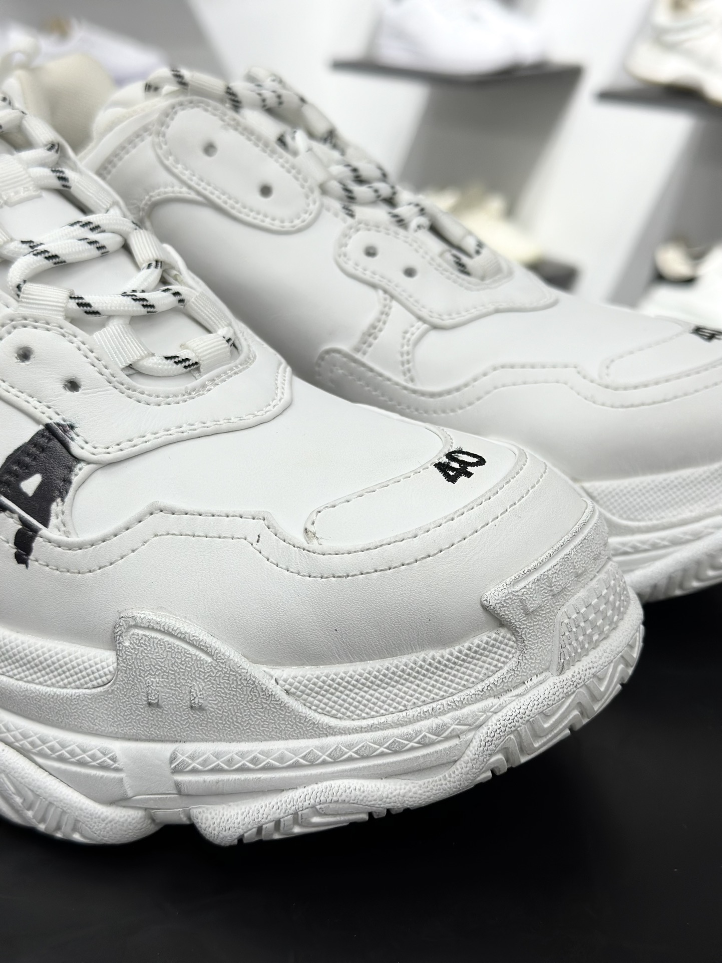 400 巴黎世家Balenciaga Triple S Trainers Sneaker”Beige/Red Black/LOGO”三倍增系列低帮老爹鞋 536737WTSPL9010-Chinese UA Cheap High Quatity Brand Clothes Bags handbags Sneakers wholesale wholesaler seller from China Factory suppliers Fashion Clothing Shoes best Quality Beautiful Price 400 巴黎世家Balenciaga Triple S Trainers Sneaker”Beige/Red Black/LOGO”三倍增系列低帮老爹鞋 536737WTSPL9010