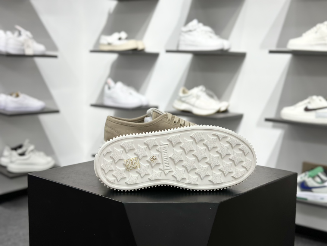 300 缪缪miumiu2025ss春夏主打最新 款松糕厚底休闲小白鞋帆布鞋