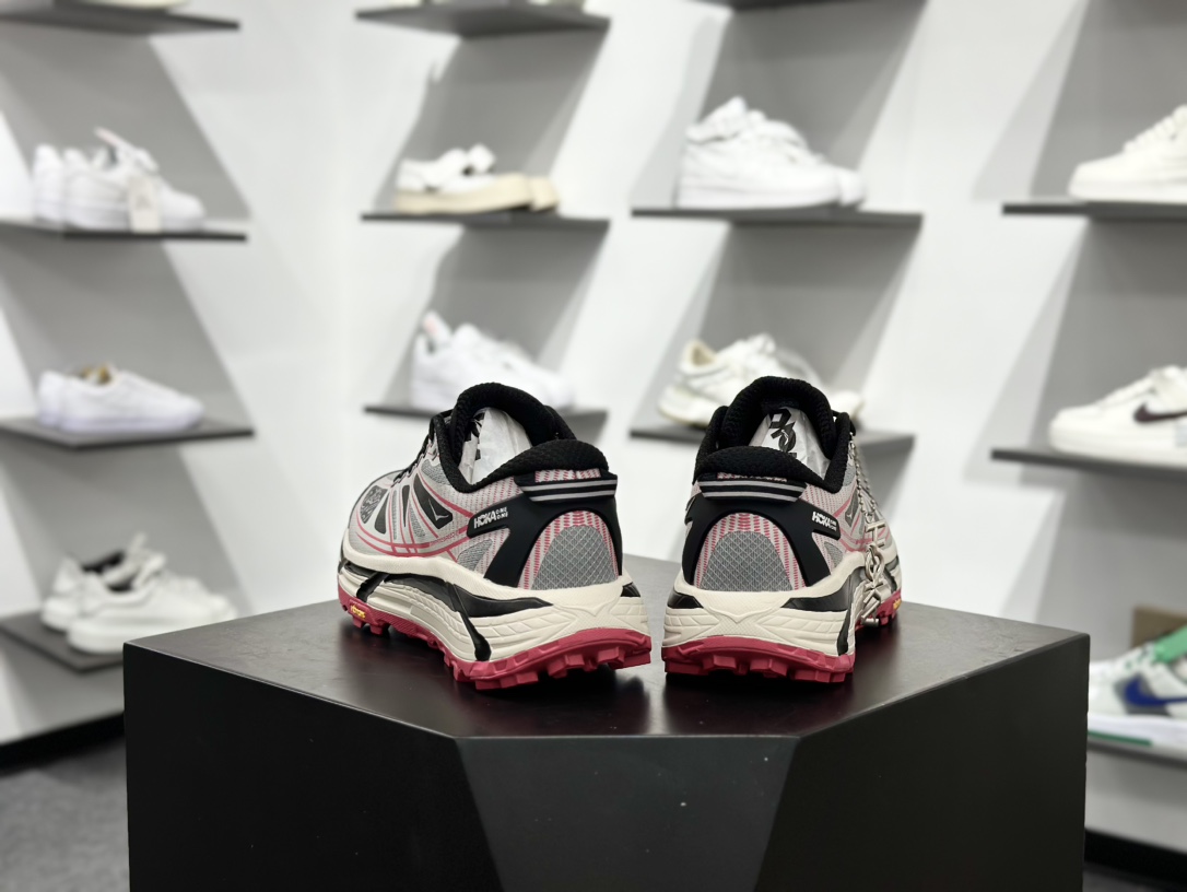 200 HOKA ONE ONE Mafate Speed 2 低帮专业越野跑步鞋1126851