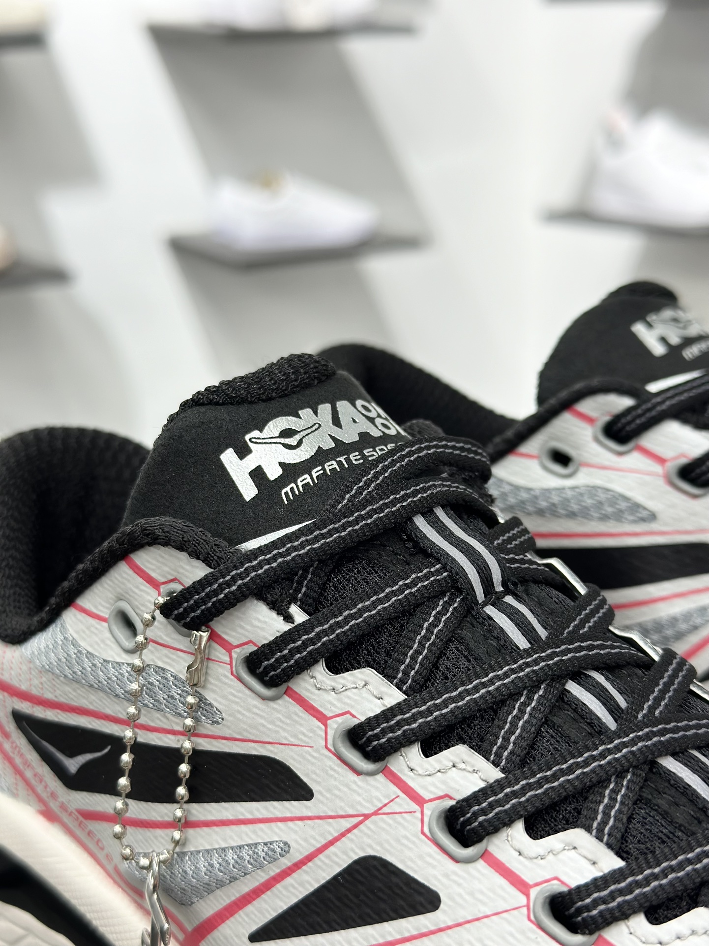 200 HOKA ONE ONE Mafate Speed 2 低帮专业越野跑步鞋1126851