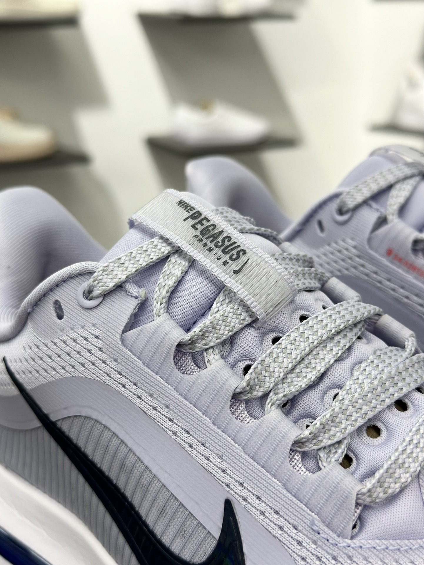 180 NK Pegasus Premium 飞马全掌气垫跑步运动鞋 HQ2592-004