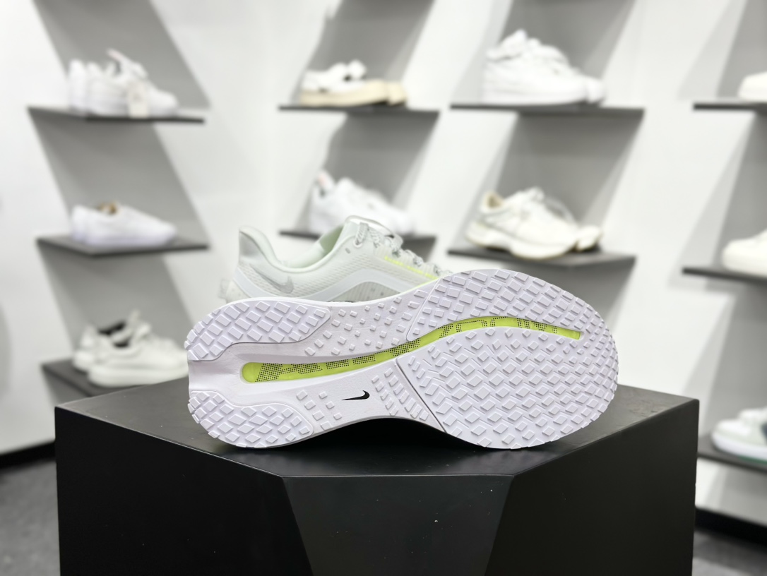 180 NK Pegasus Premium 飞马全掌气垫跑步运动鞋 HQ2592-100