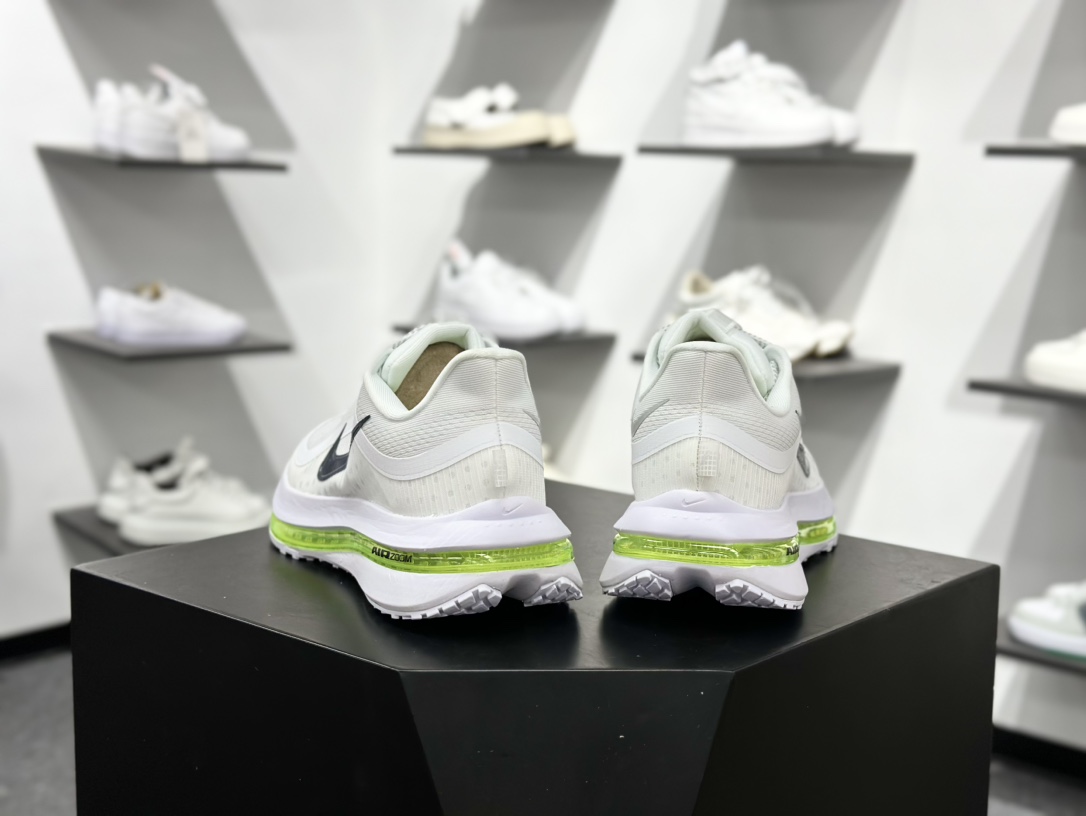 180 NK Pegasus Premium 飞马全掌气垫跑步运动鞋 HQ2592-100