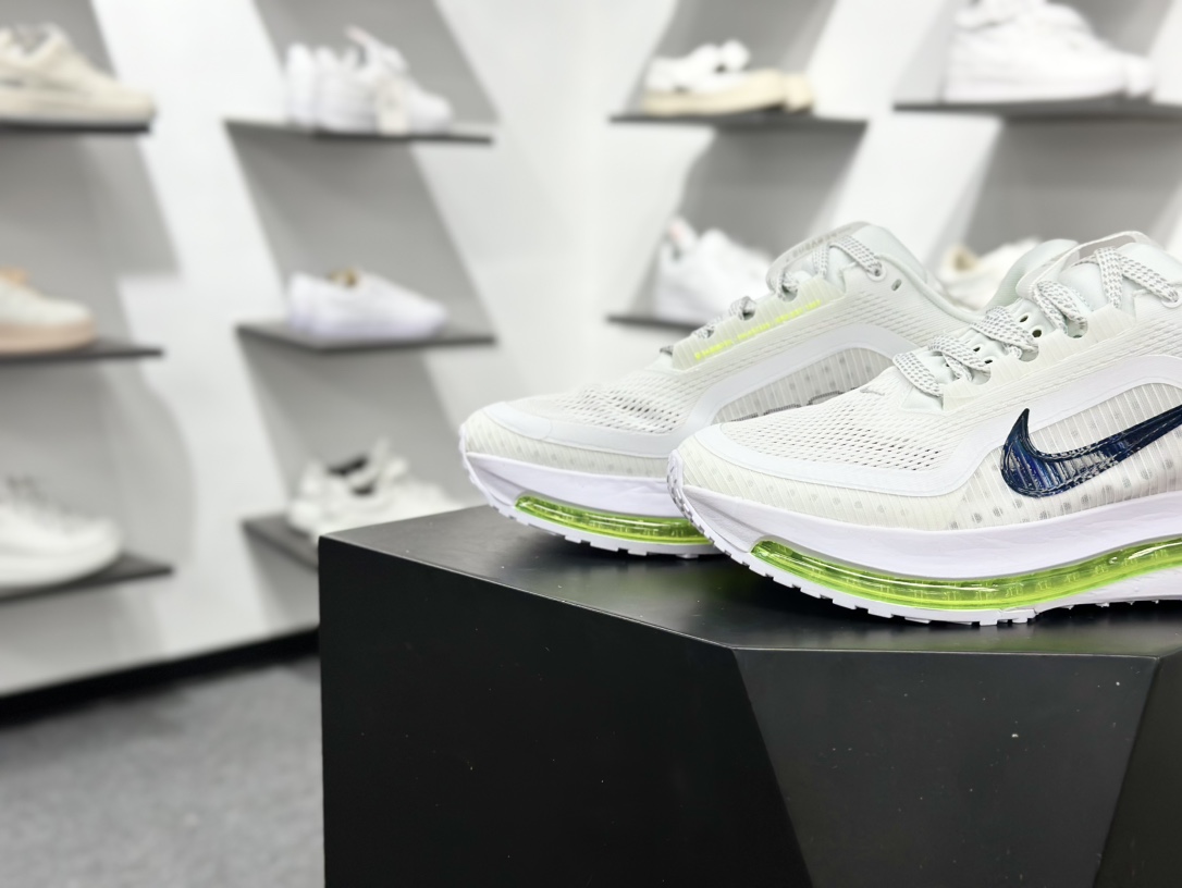 180 NK Pegasus Premium 飞马全掌气垫跑步运动鞋 HQ2592-100