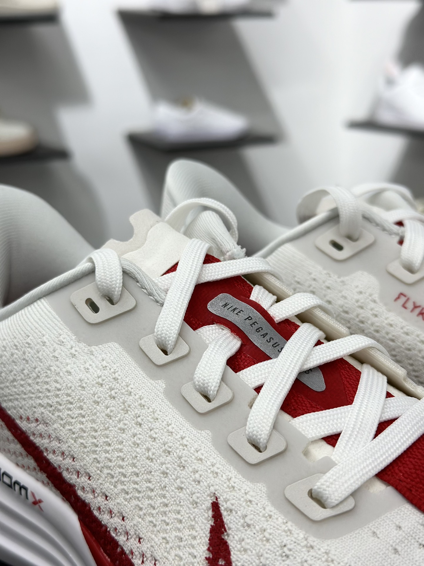 200 Nike REACTX PEGASUS Plus 飞马跑步鞋 FQ7262-003