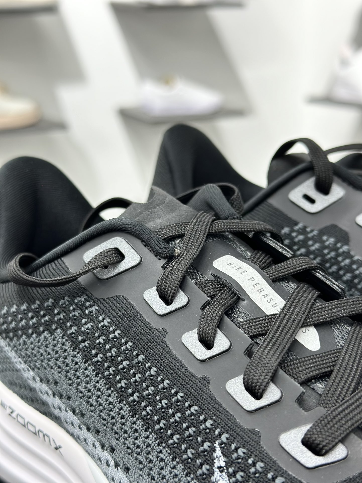 200 Nike REACTX PEGASUS Plus 飞马跑步鞋 FQ7262-002