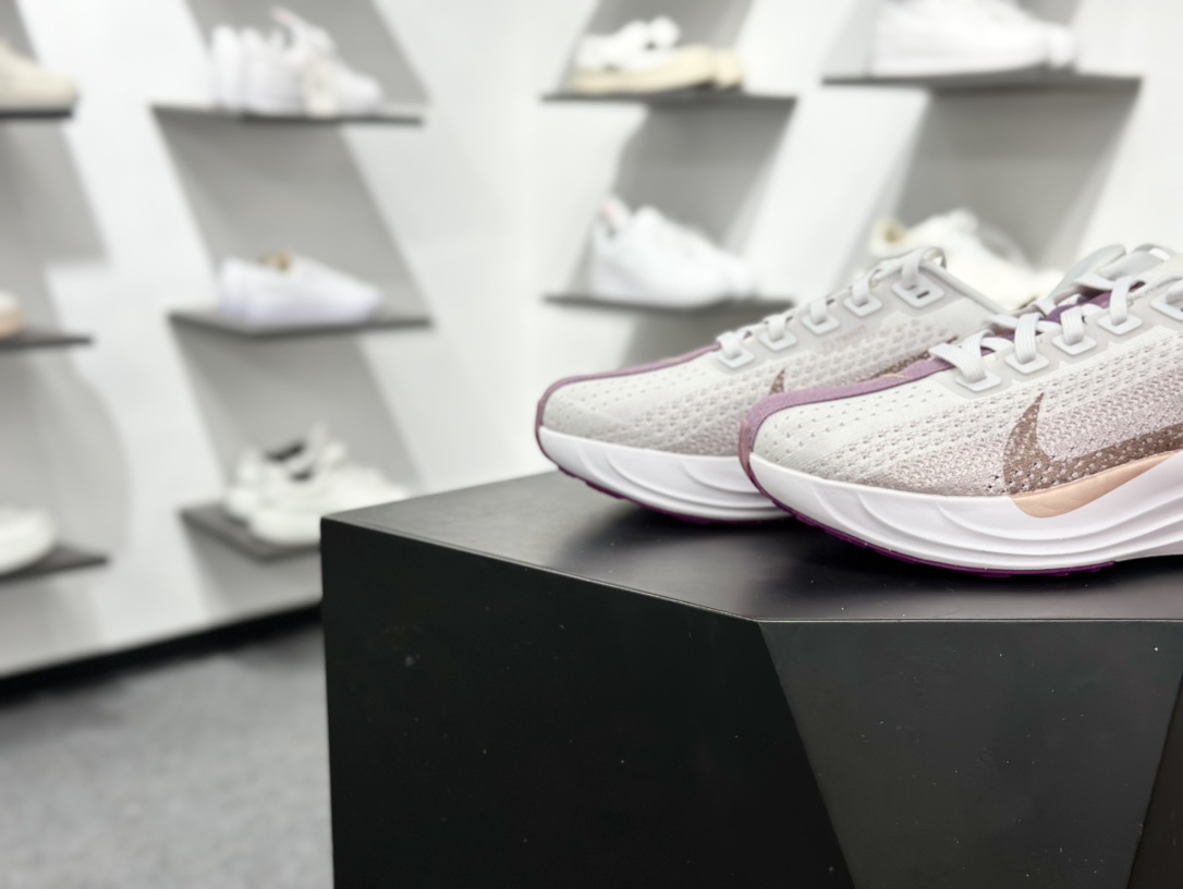 200 Nike REACTX PEGASUS Plus 飞马跑步鞋 FQ7261-108