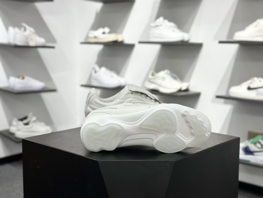 360 Footprint Soccer 2025 白色 东莞支线订单 奢侈品工艺 1AHDOE