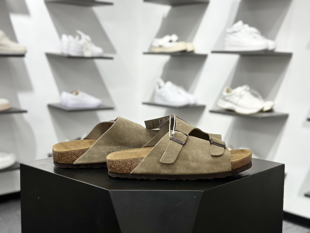 200 博肯 Birkenstock 拖鞋 广东原产 德国百年知名鞋履品牌 博肯Birkenstock 勃肯 采用质地柔软牛皮绒面材质