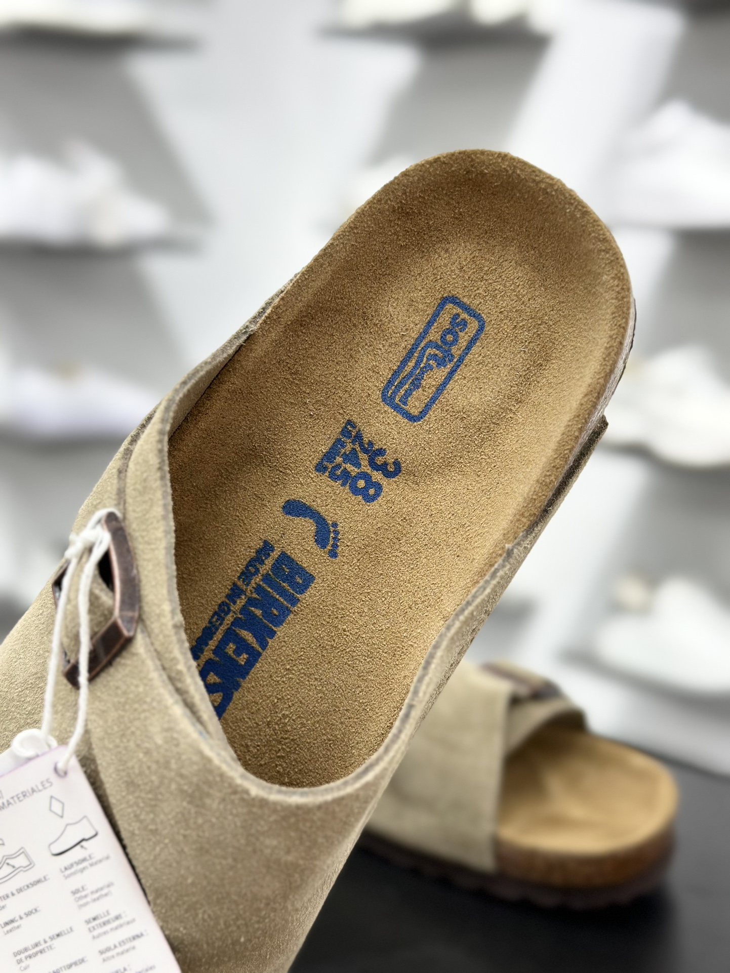 200 博肯 Birkenstock 拖鞋 广东原产 德国百年知名鞋履品牌 博肯Birkenstock 勃肯 采用质地柔软牛皮绒面材质