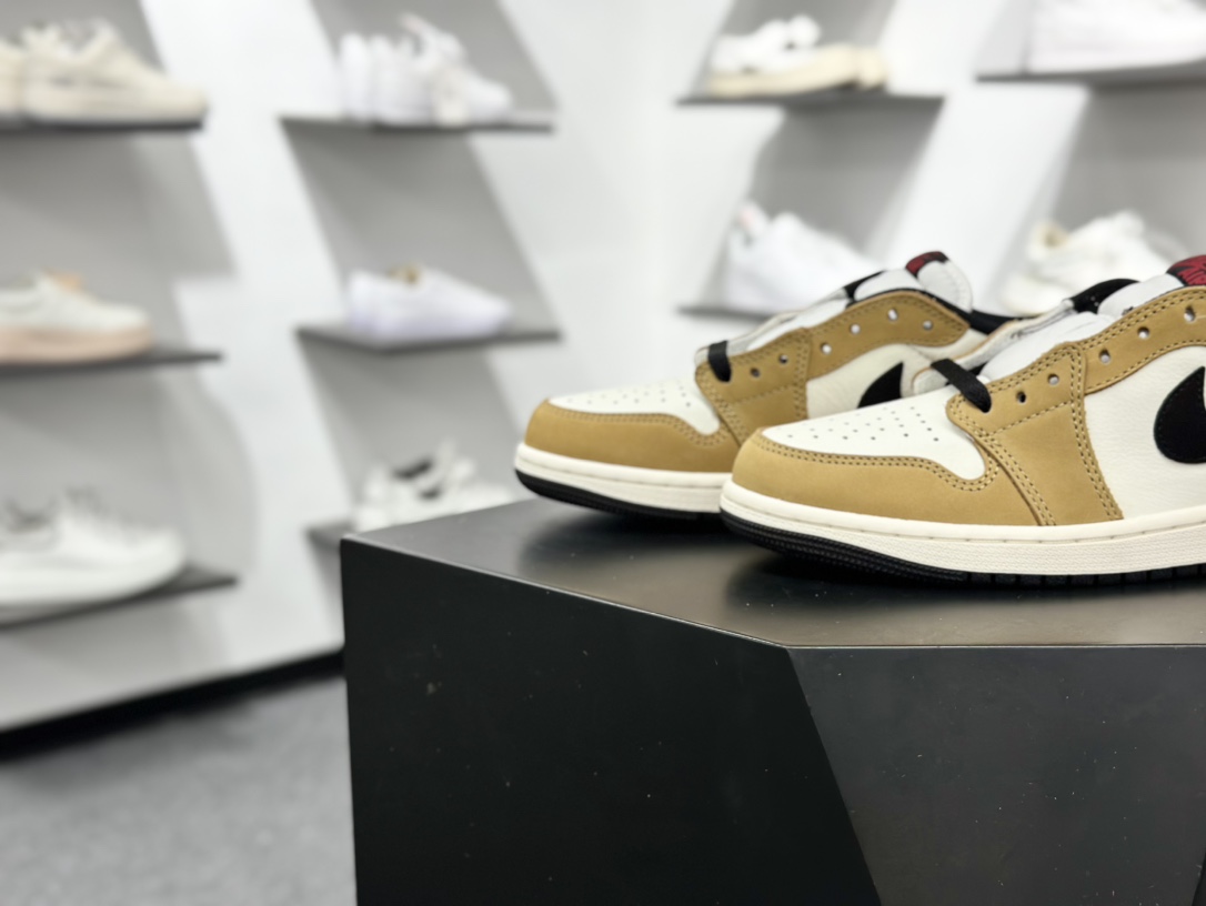 300 Air Jordan 1 Low og AJ1乔1低帮男子文化篮球 白棕小麦 新秀 CZ0790-107