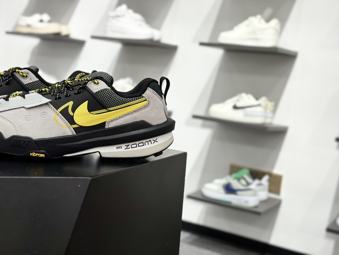 300 Sacai x NK Zegama Dome 联名鞋款 整双鞋 HQ8618-006