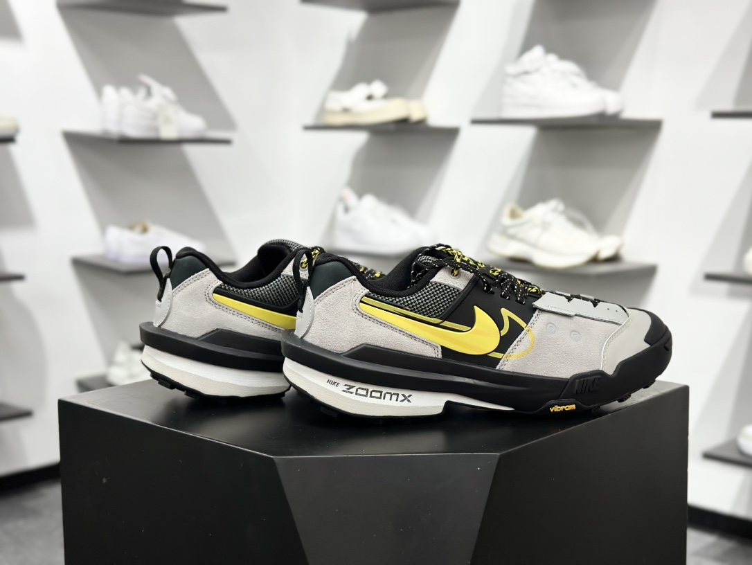 300 Sacai x NK Zegama Dome 联名鞋款 整双鞋 HQ8618-006