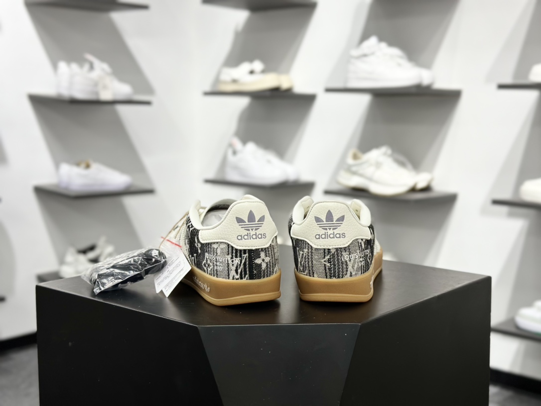 220 Adidas Samba OG 桑巴舞街头系列德训运动板鞋 SC9207-730