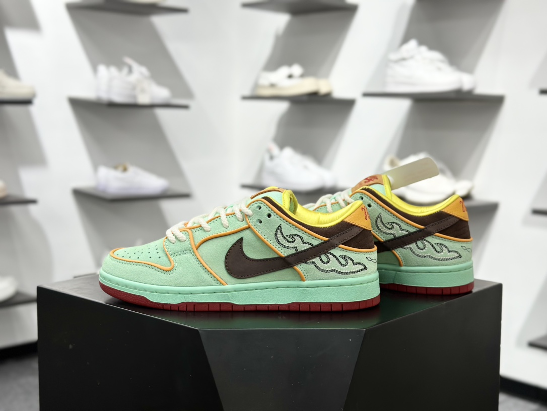 220 NK SB Dunk Low 黑人月黑绿 HF3058-300