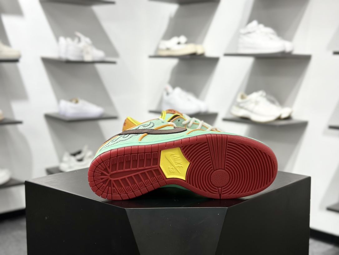 220 NK SB Dunk Low 黑人月黑绿 HF3058-300