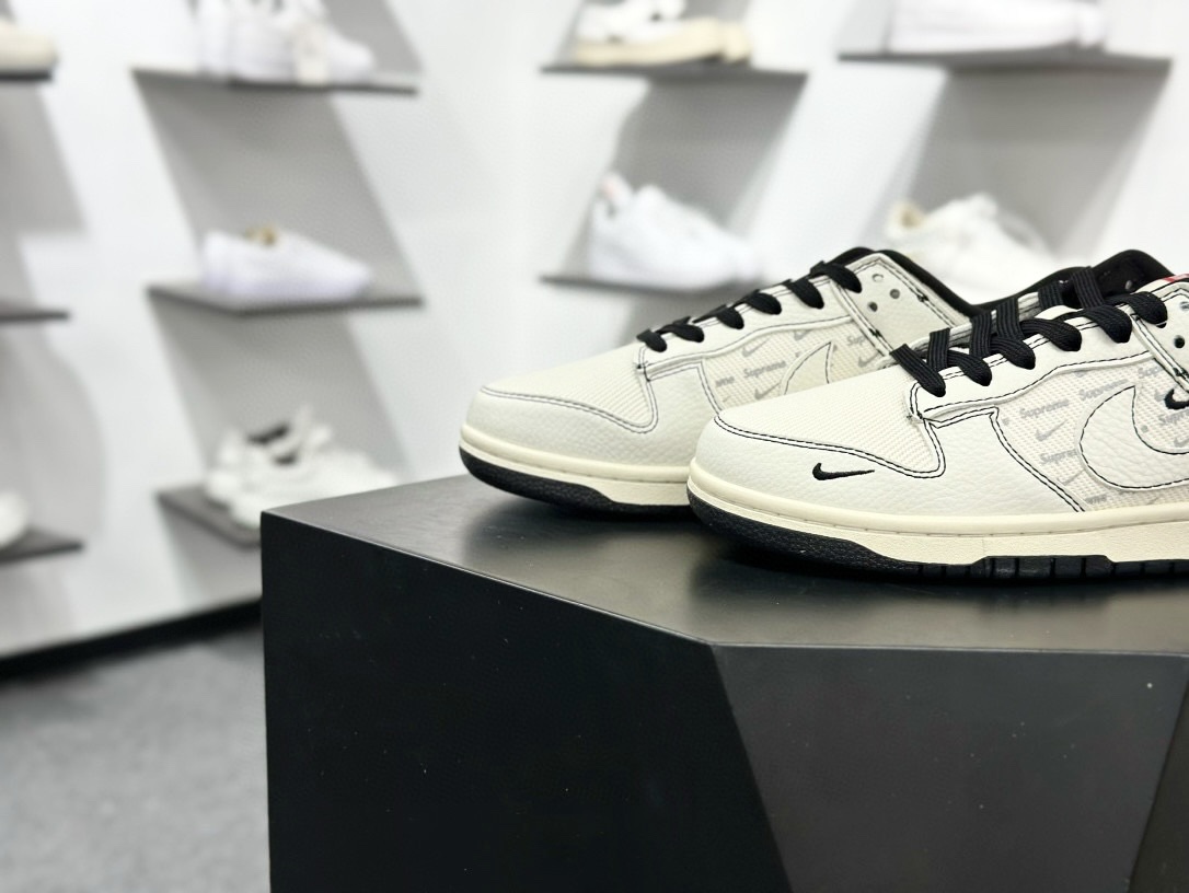 280 Nike SB Dunk Low 斯图西联名 黑白织布 周年高端定制 低帮休闲板鞋 SC9207-425