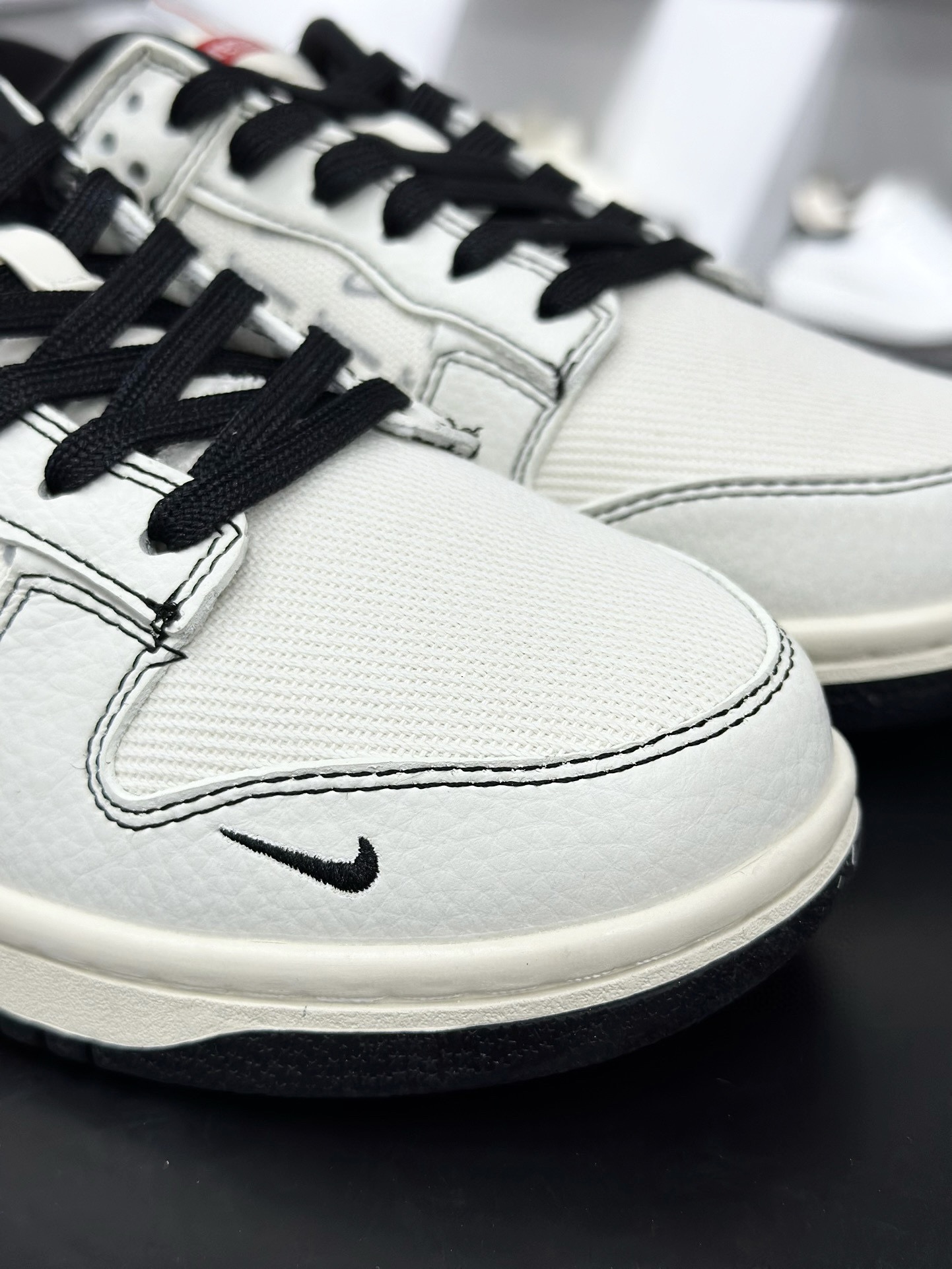 280 Nike SB Dunk Low 斯图西联名 黑白织布 周年高端定制 低帮休闲板鞋 SC9207-425