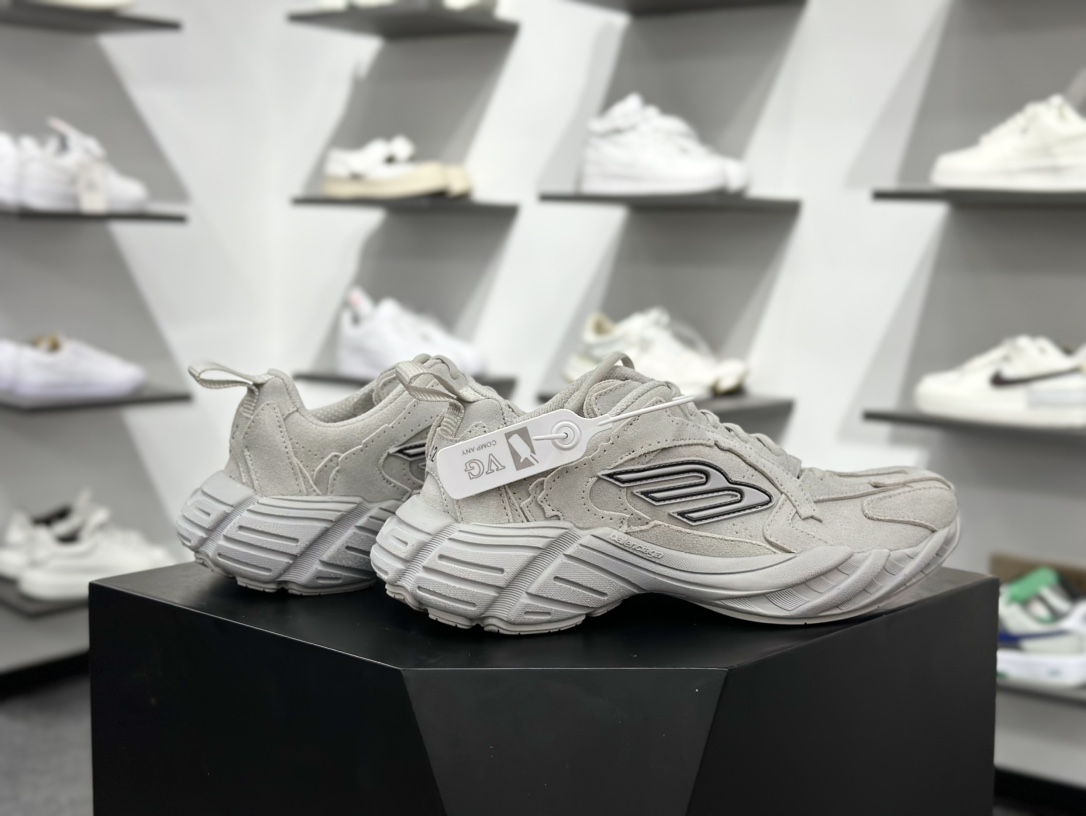 420 巴黎世家BALENCIAGA Monday Sneaker 星期一系列低帮百搭休闲运动鞋“翻毛灰色”825418 WMNSS 1011