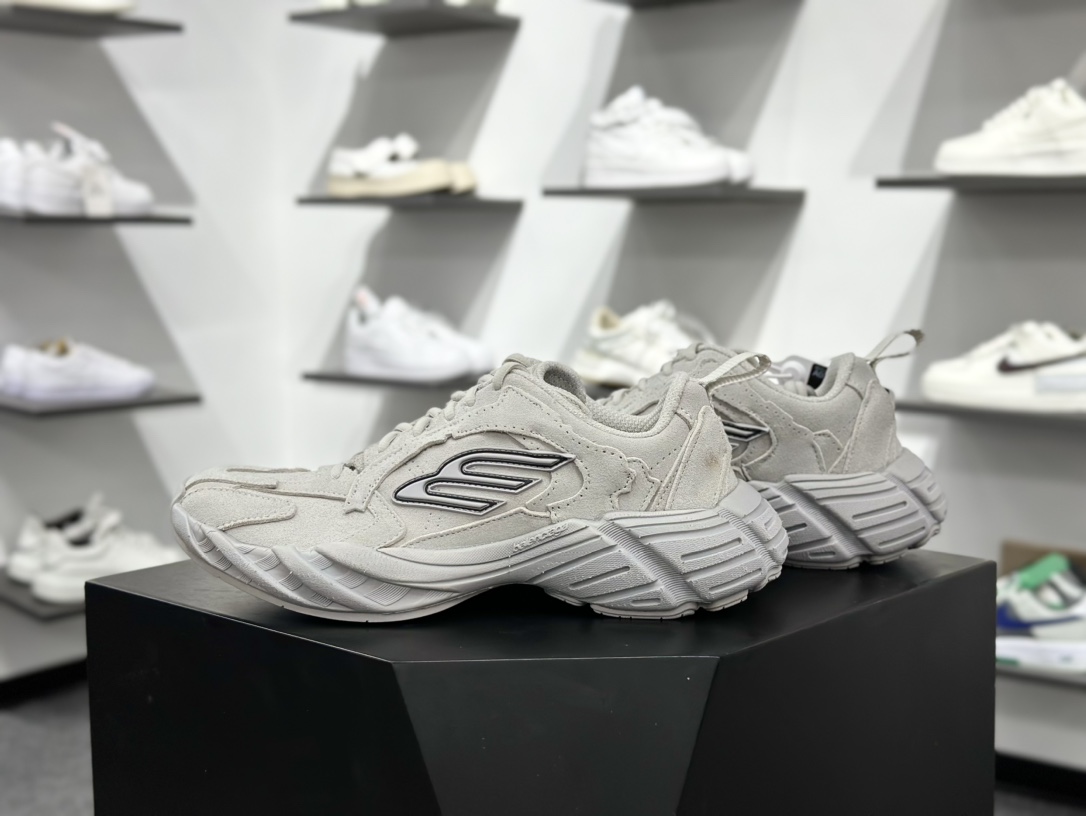 420 巴黎世家BALENCIAGA Monday Sneaker 星期一系列低帮百搭休闲运动鞋“翻毛灰色”825418 WMNSS 1011