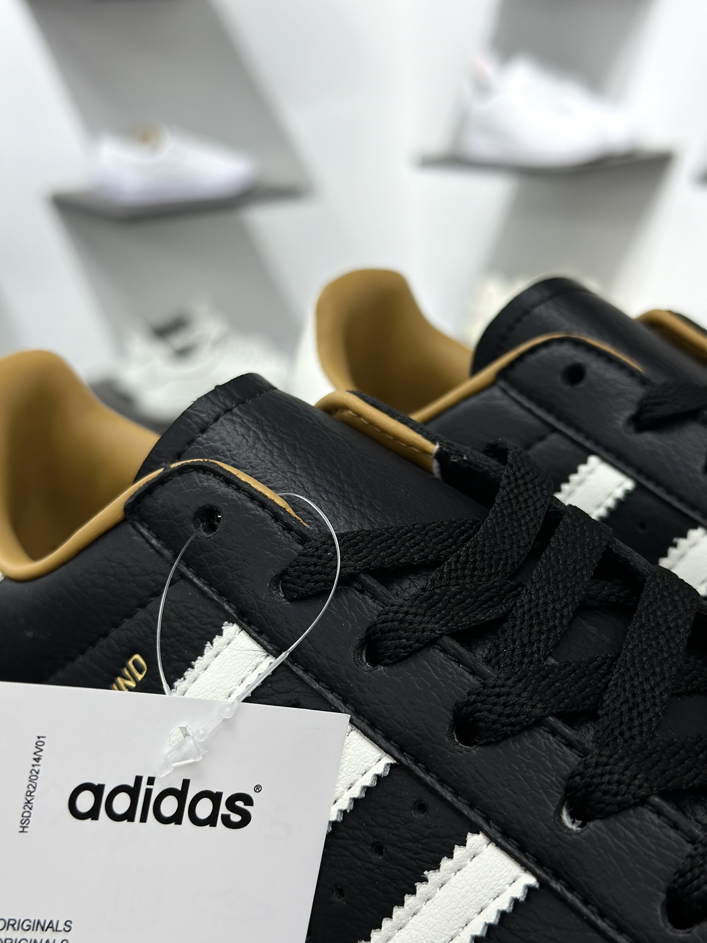 140 Adidas SUPERSTAR W JJJJOUND IH8150