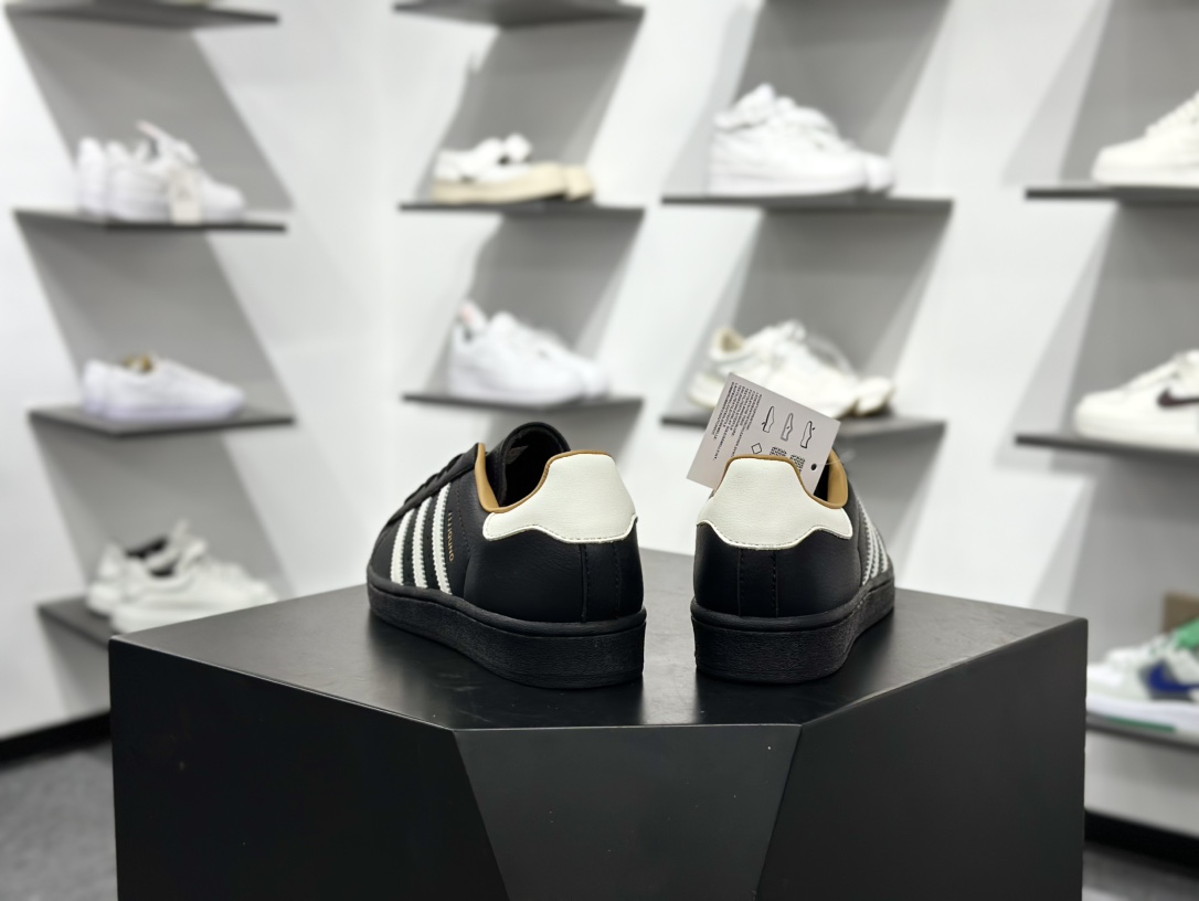 140 Adidas SUPERSTAR W JJJJOUND IH8150