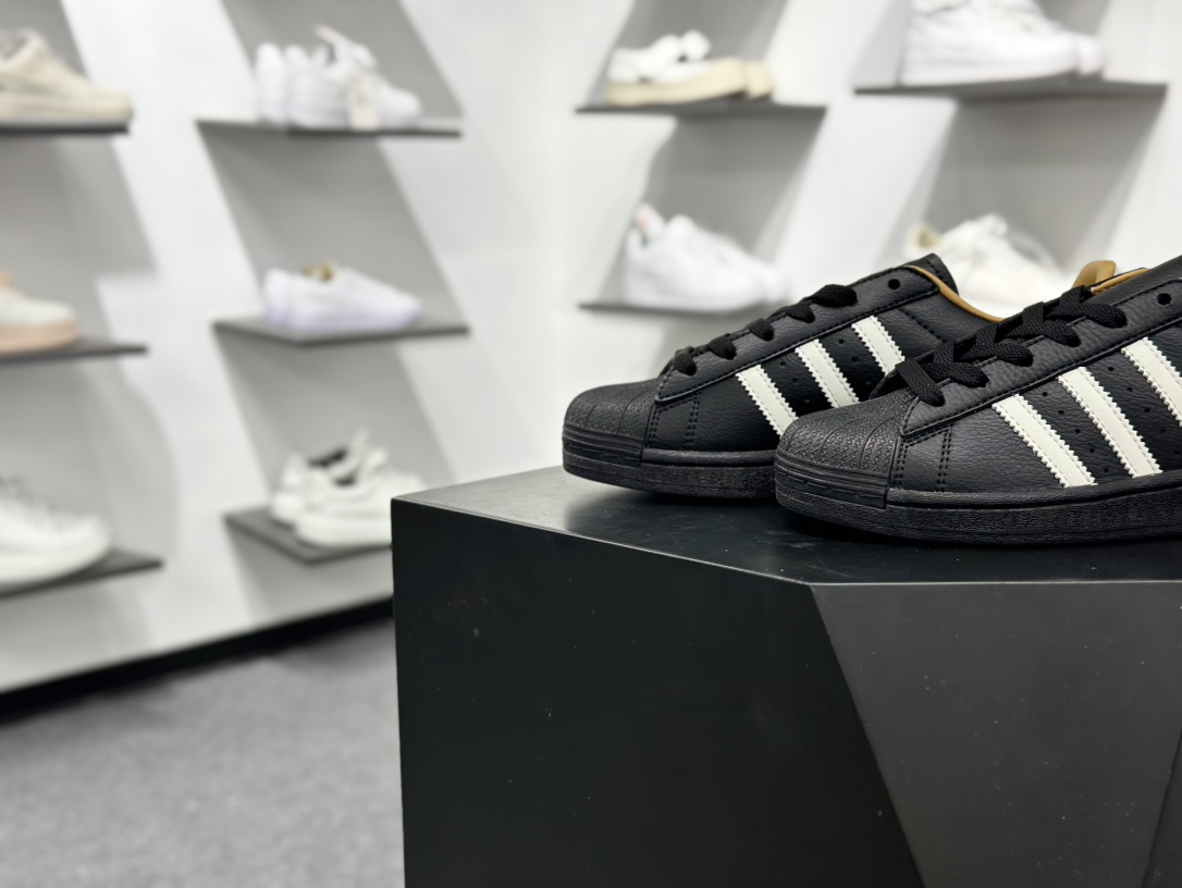 140 Adidas SUPERSTAR W JJJJOUND IH8150